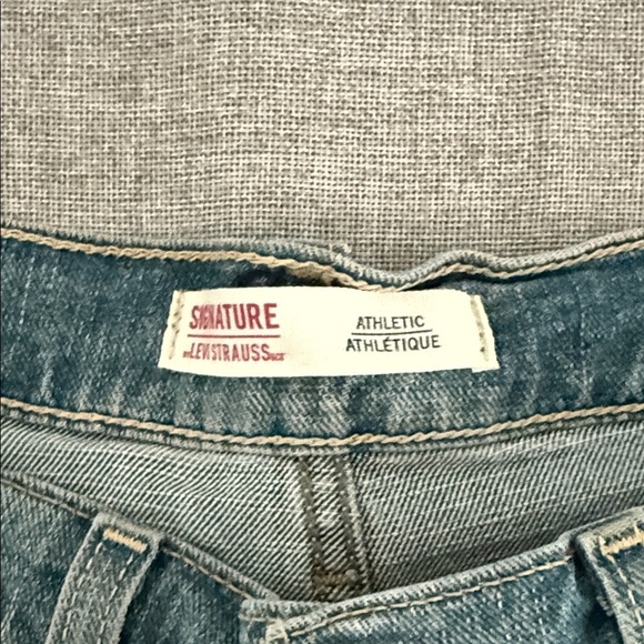 Signature by Levi Strauss Men's Slim Straight Jeans - Blue - Picture 7 of 12